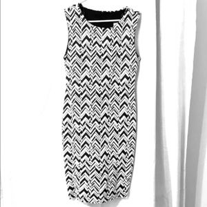 Cute Chevron Black & White dress size 8